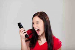 Frau und Telefon