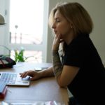 Romance Scammer - sie nehmen im Web Kontakt auf
